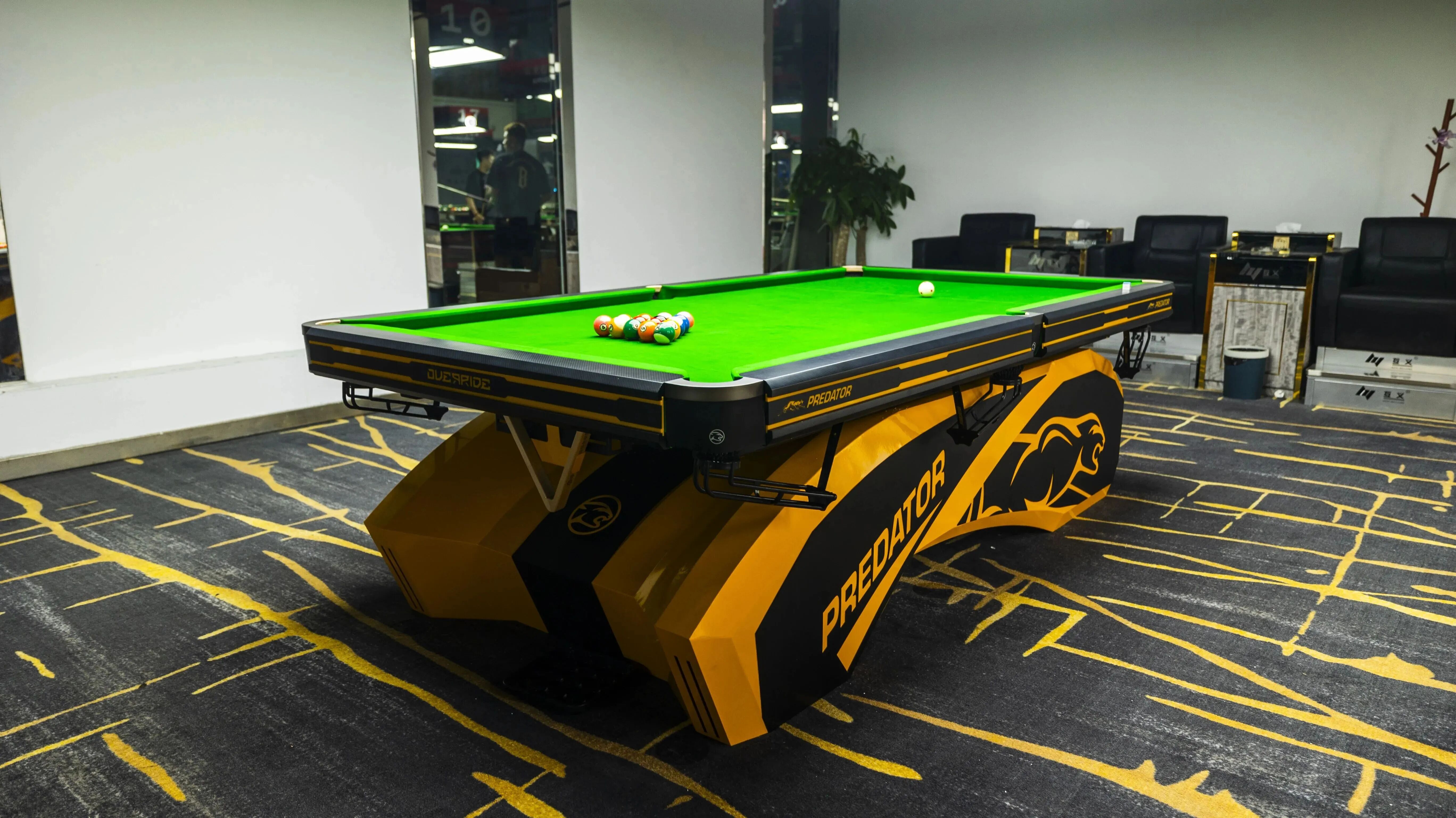 【有远见 选璟点】开球房选球桌太纠结？别慌！璟点四大系列台球桌 终结您的“选择困难症”！