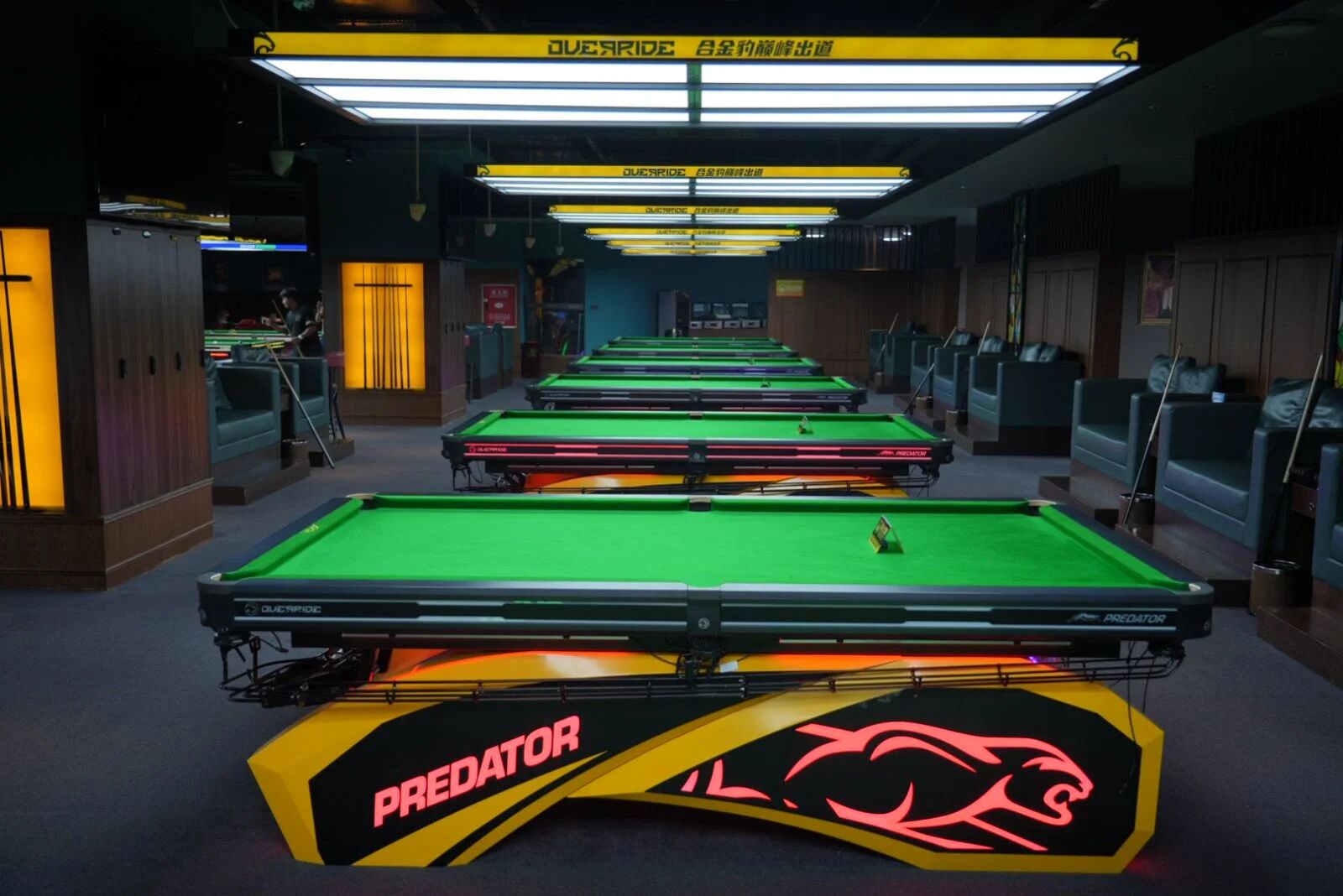 开台率暴增 客单价提升！合金豹用满台率证明：换桌就是改“命”！