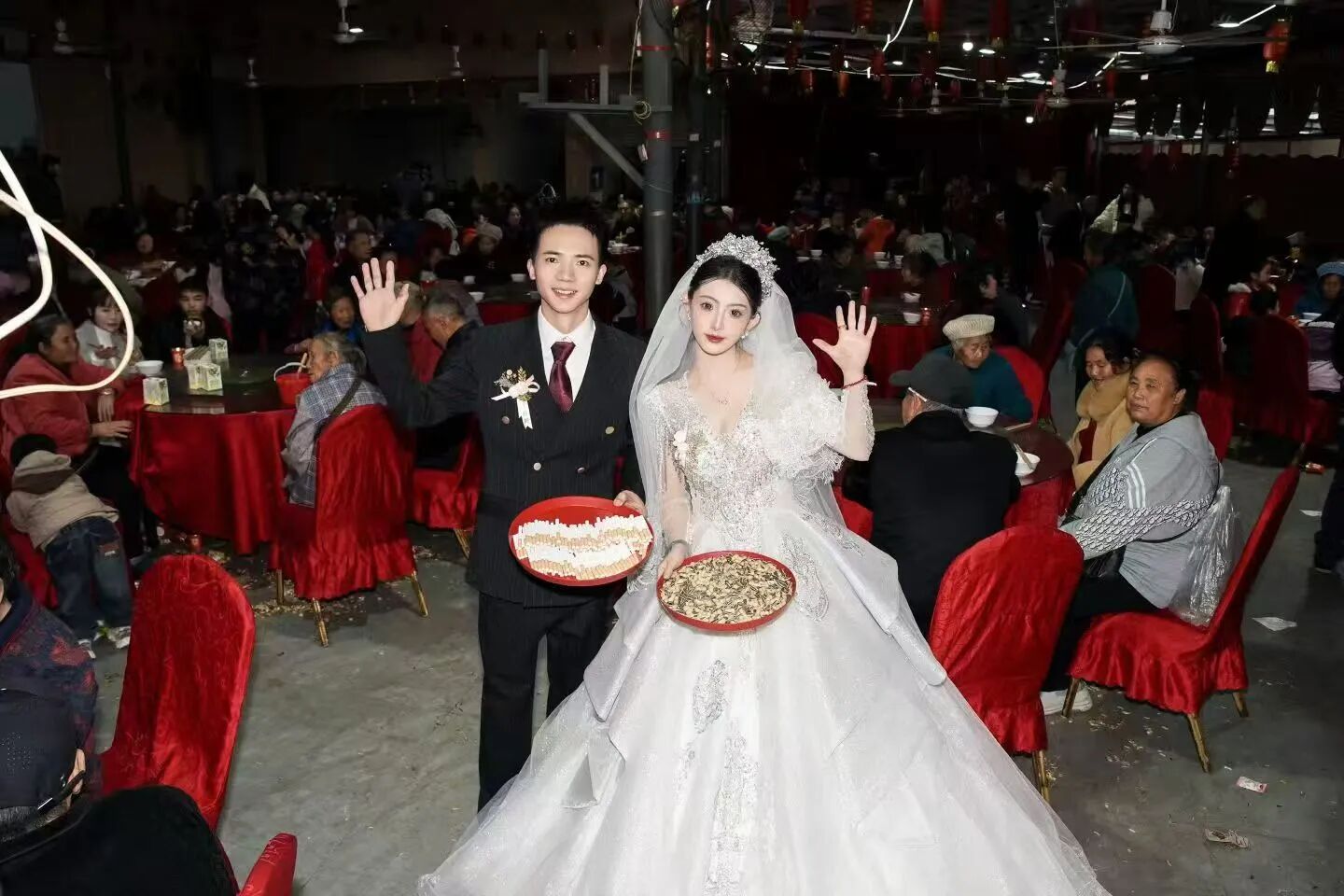 微信图片_2025-11-19_090122_100.jpg 微信图片_2025-11-19_090122_100.jpg